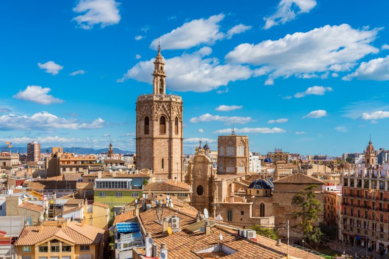 Technoloty News :  8 investors and founders highlight Valencia’s potential as a fintech and cybersecurity hub .