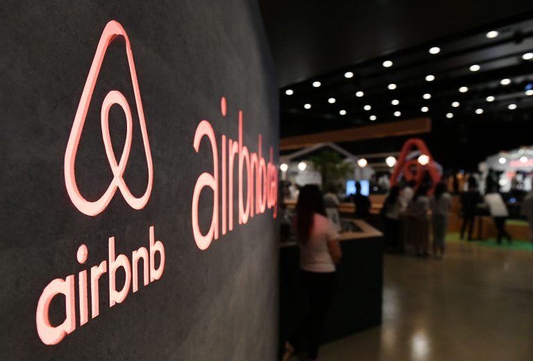 Technoloty News :  Affirm, Airbnb, C3.ai, Roblox, Wish file for tech IPO finale of 2020 .
