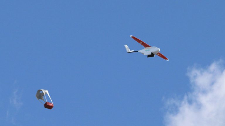 Technoloty News :  Backed by White House, Zipline to test U.S. medical drone delivery .
