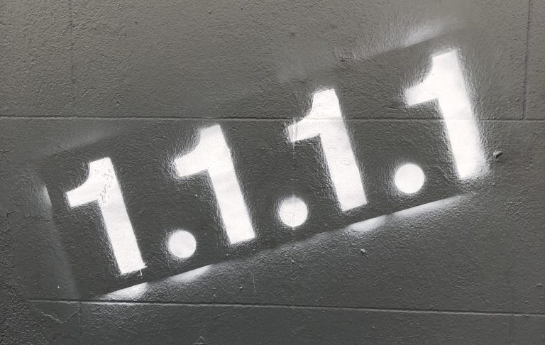 Technoloty News :  Cloudflare rolls out its 1.1.1.1 privacy service to iOS, Android .