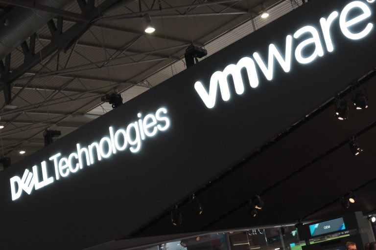Technoloty News :  Dell’s debt hangover from $67B EMC deal could put VMware stock in play .