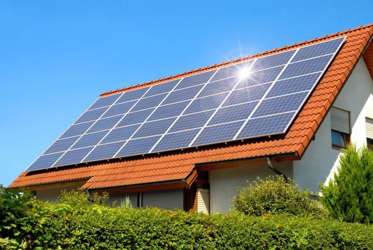 Technoloty News :  Elon Musk says SolarCity will build a “solar roof” for your house .