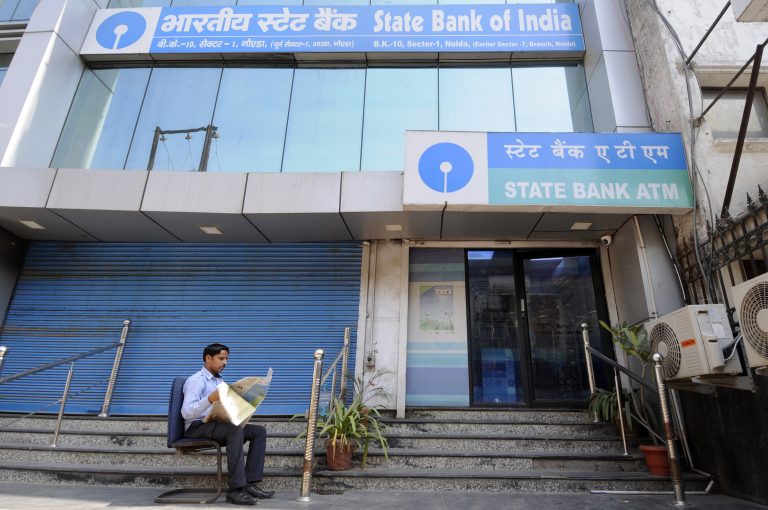 Technoloty News :  India’s largest bank SBI leaked account data on millions of customers .