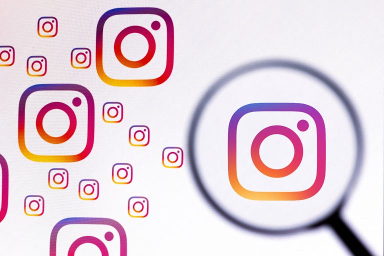 Technoloty News :  Instagram is updating its web interface to take advantage of large screens .