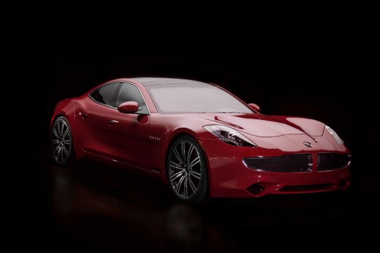 Technoloty News :  Karma Revero hybrid electric sports car revealed, complete with solar roof .