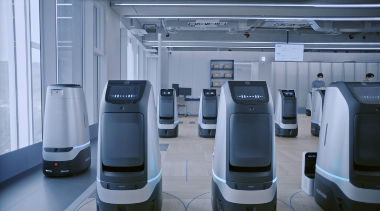 Technoloty News :  Korean internet giant Naver explores robotics, AI and autonomous driving .