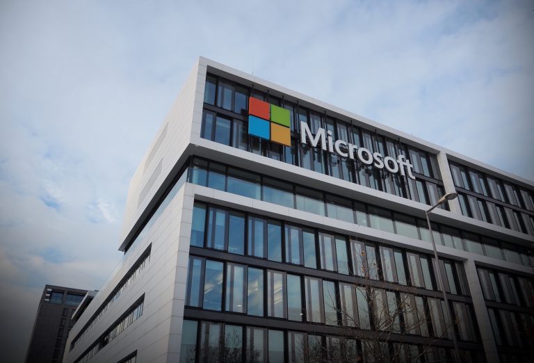 Technoloty News :  Microsoft open sources EvoDiff, a novel protein-generating AI .