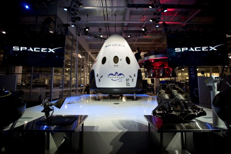 Technoloty News :  SpaceX gets NASA’s approval to test launch Crew Dragon .