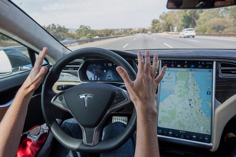 Technoloty News :  Tesla settles class action suit over Autopilot claims for $5M .