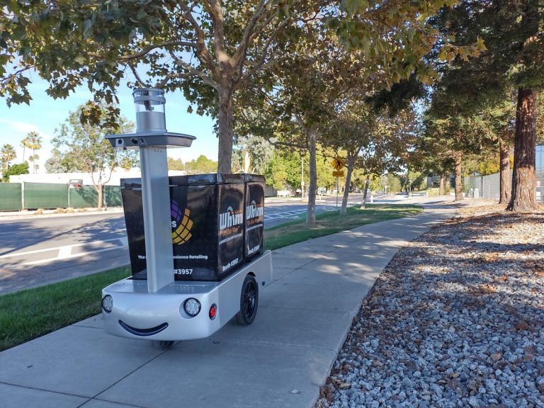 Technoloty News :  Tortoise expands remote operated robotic delivery to convenience stores across the US .