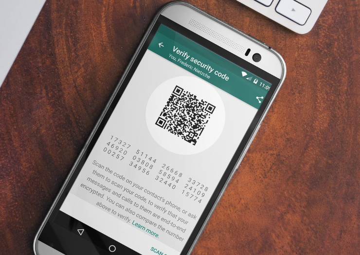 Technoloty News :  WhatsApp completes end-to-end encryption rollout .