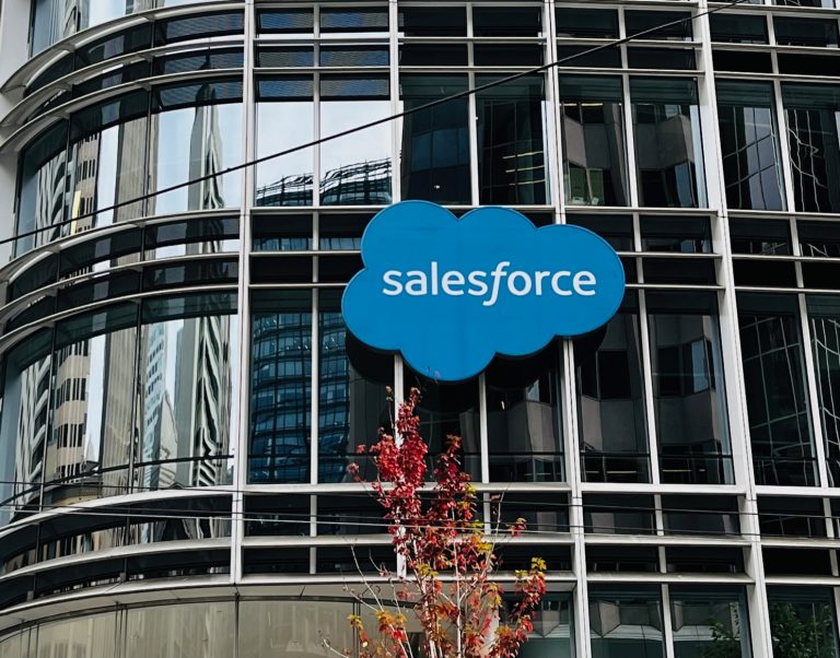 Technoloty News :  With mandate to improve acquisitions integration, Salesforce CIO went to work .