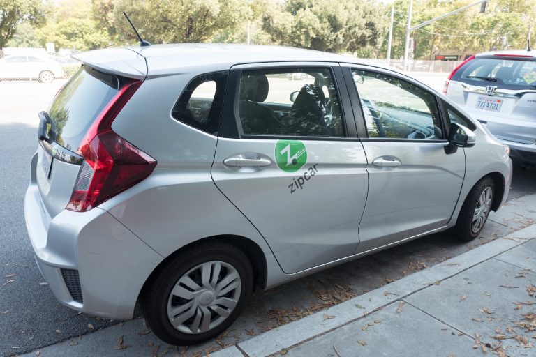 Technoloty News :  Zipcar hit with feds’ first-ever fine for renting out recalled cars